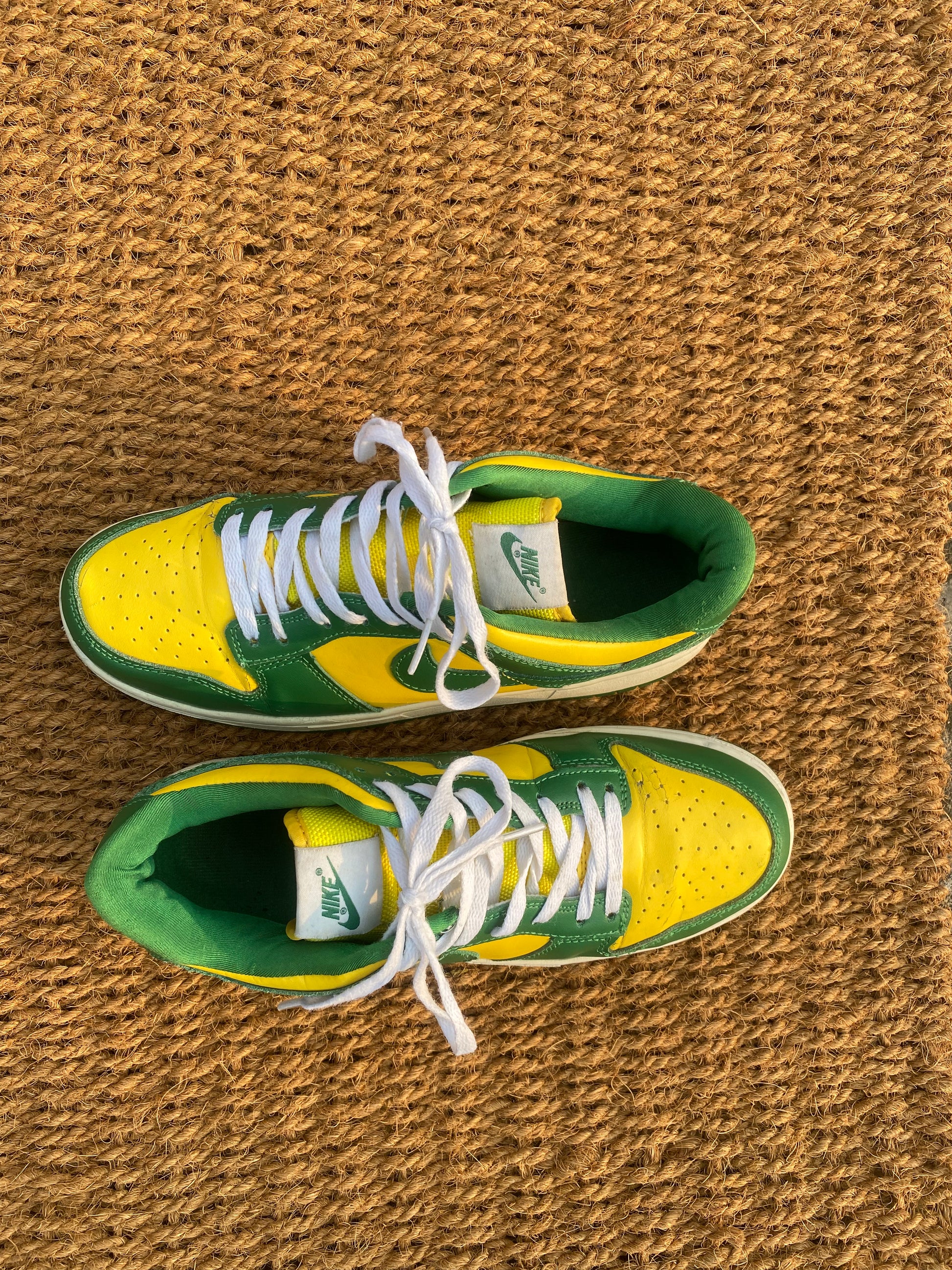 Nike dunk low retro reverse Brazil edition