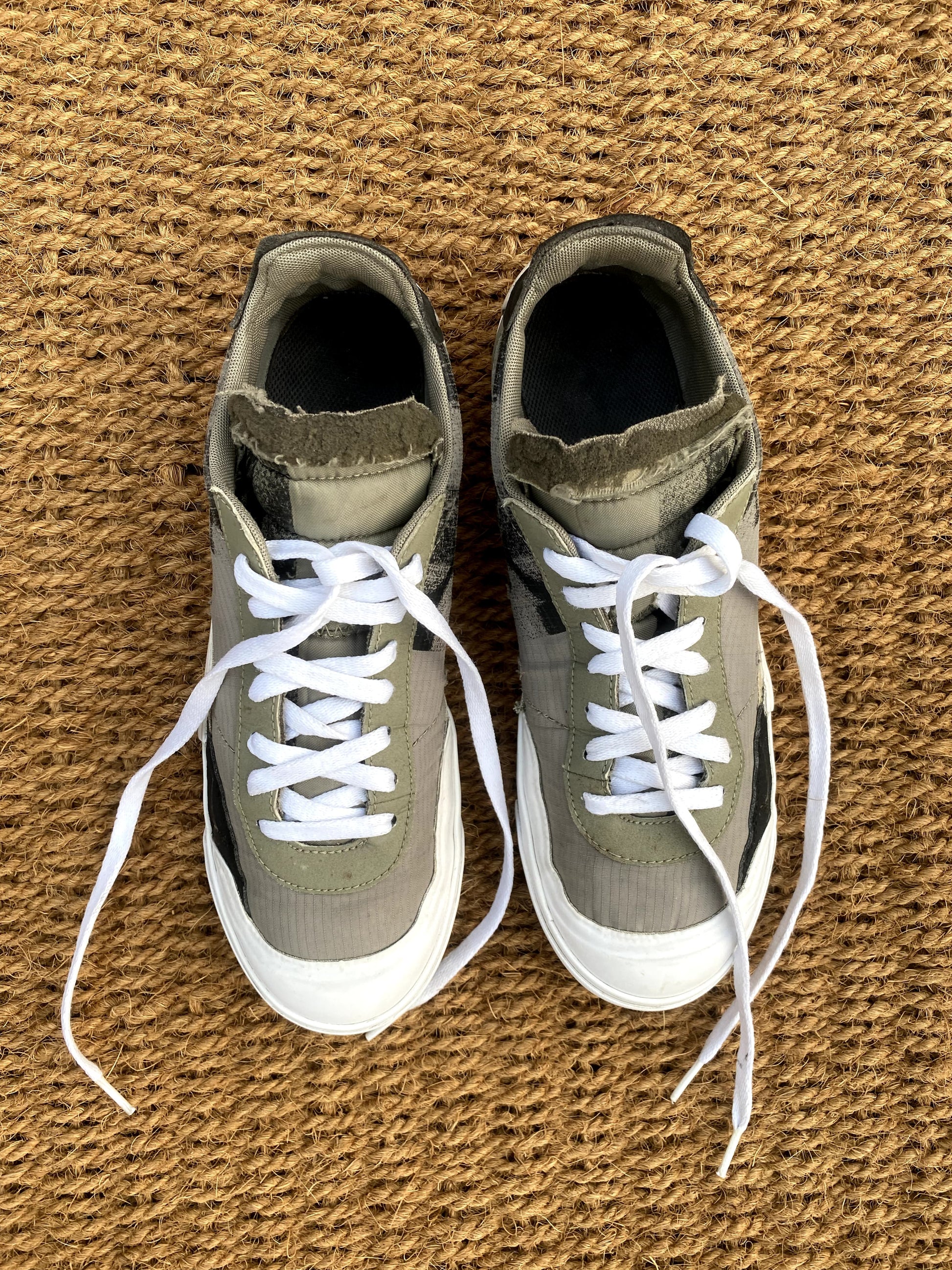 Nike drop type nrg matte olive