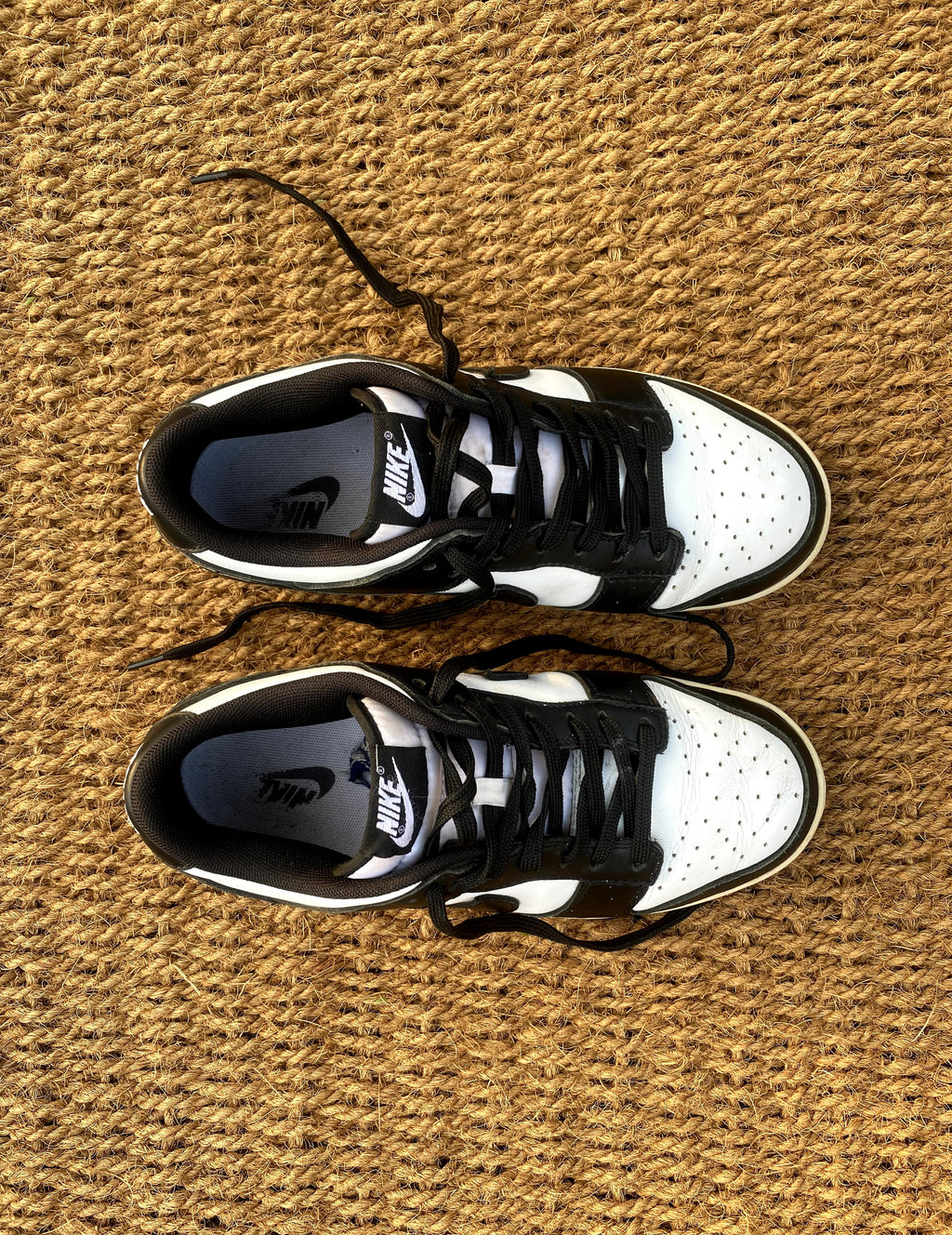 Nike panda dunk