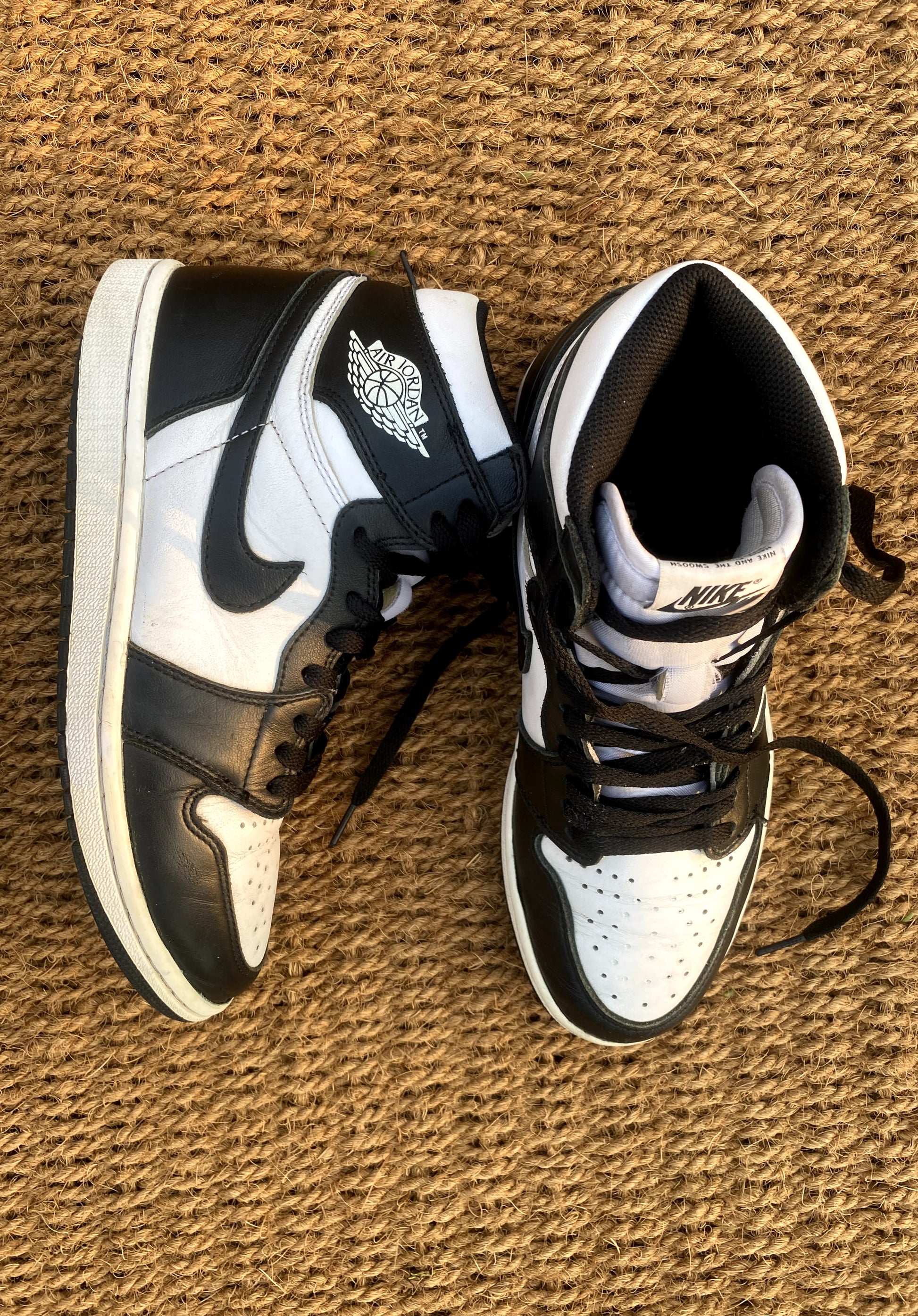 Nike Jordan 1 high golf panda