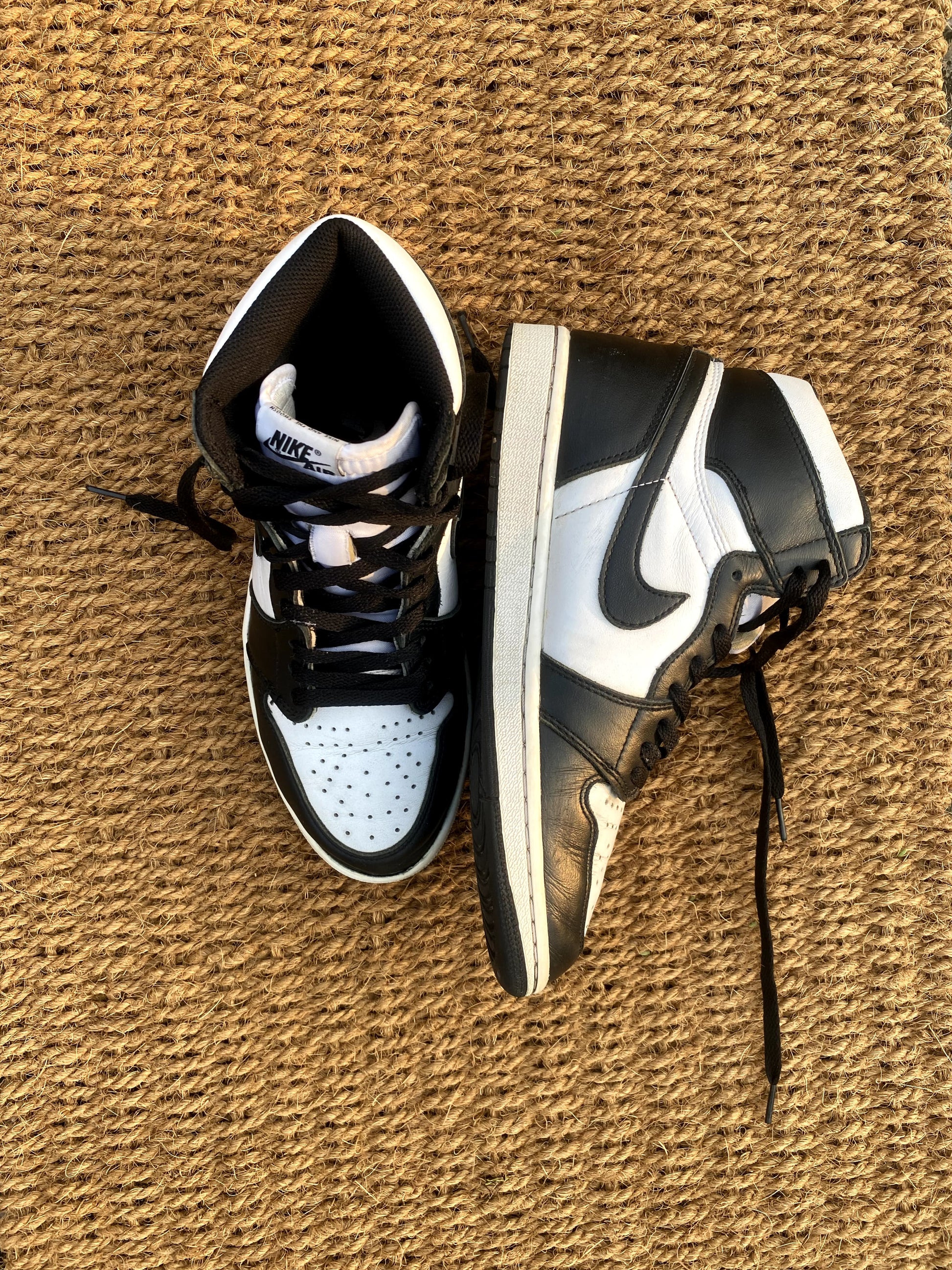 Nike Jordan 1 high golf panda