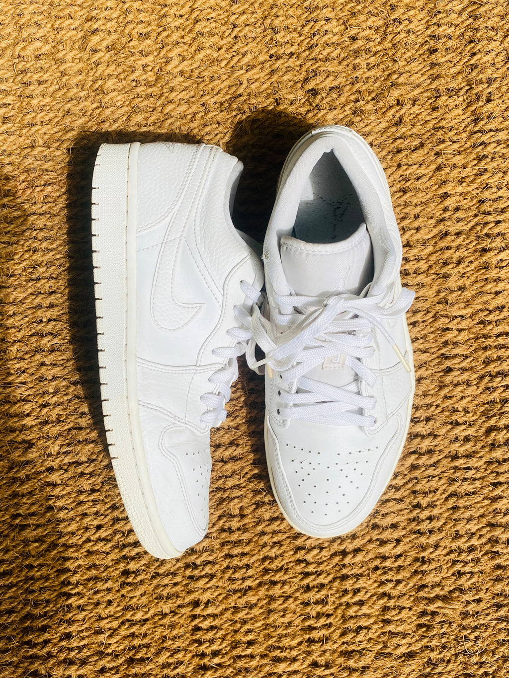 Nike Jordan 1 Low Golf Triple White...