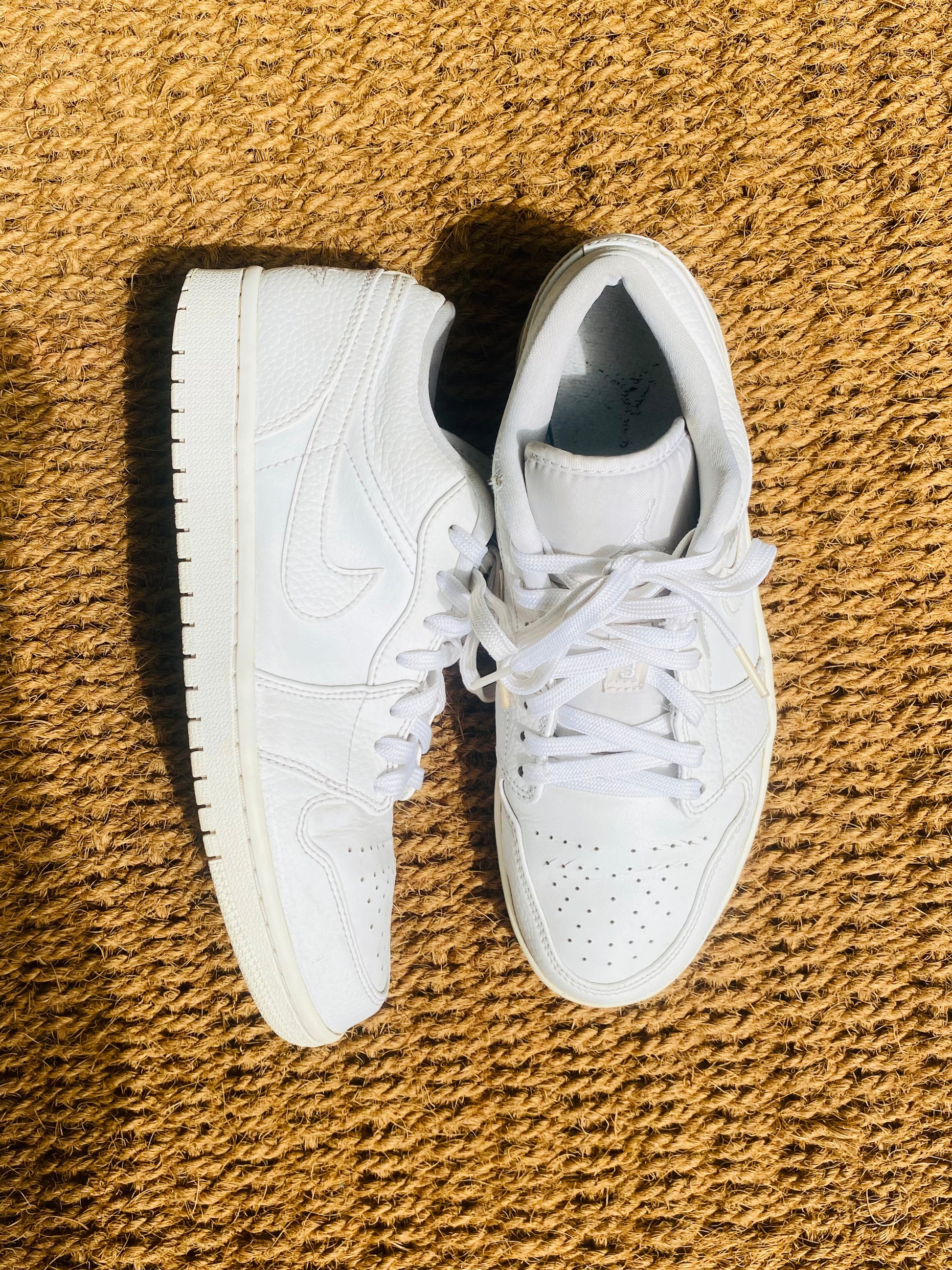 Nike Jordan 1 Low Golf Triple White...