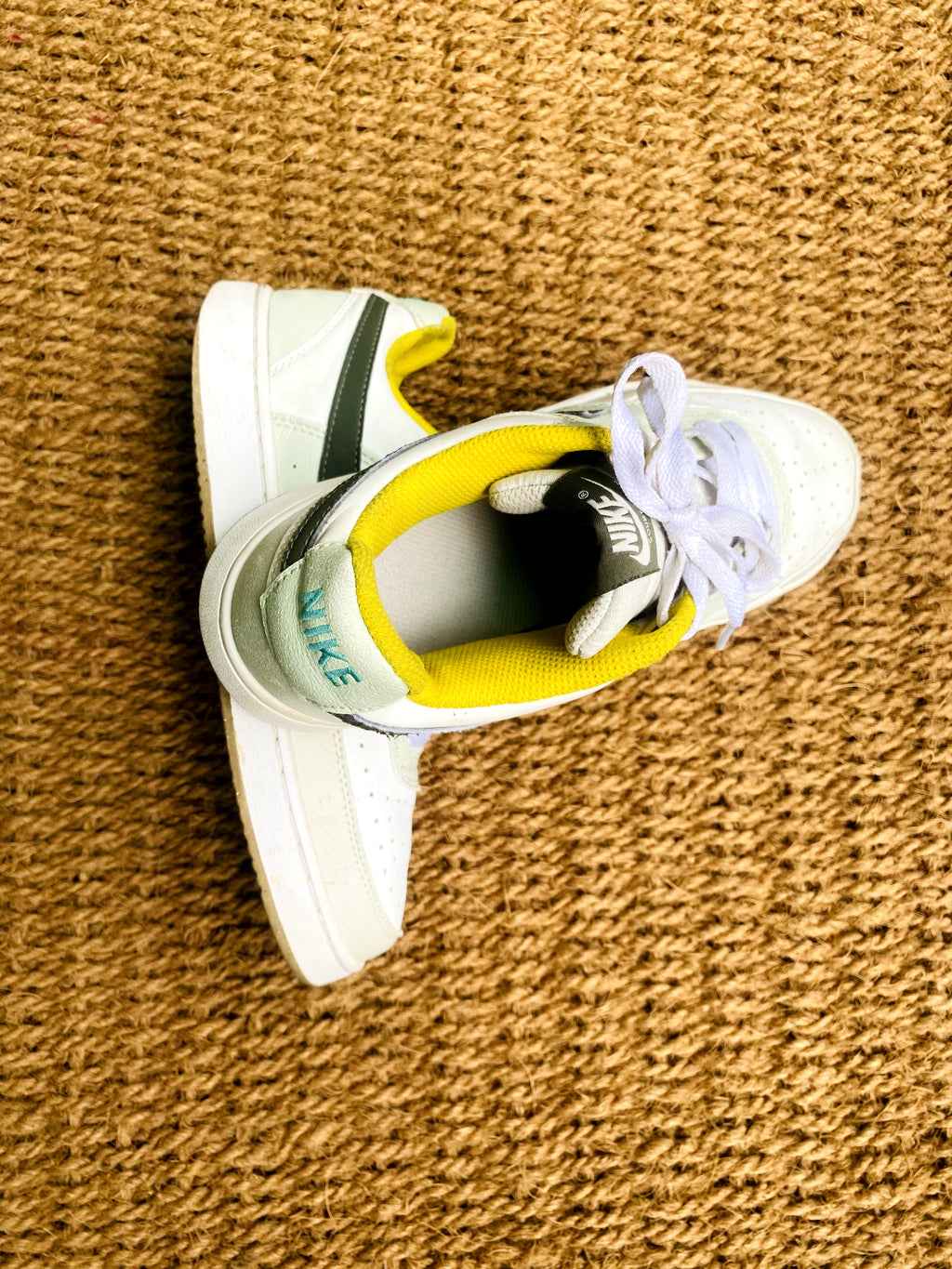 Nike court vision low khaki